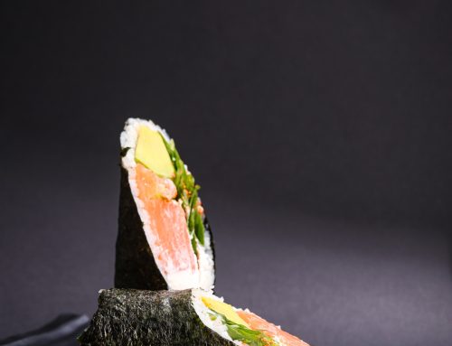 Salmon & Avocado Sushi Hand Roll